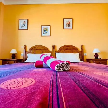 아파트 Quiet Mountain View